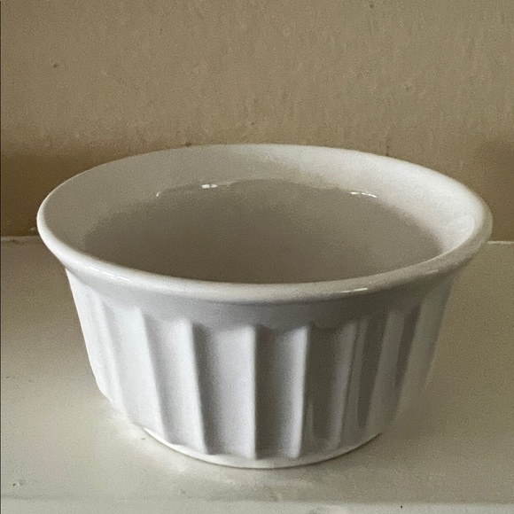 Corningware Other - Corningware 7 oz stoneware ramekin